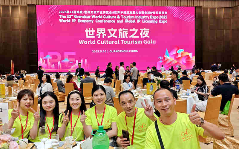Zigong New Era Dinosaur Landscape Manufacture Co., Ltd. manufacturer production line