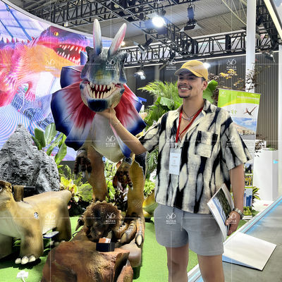 Life Real Size Dinosaur Model for Jurassic Park Animated Dinosaur Simulation with Sounds and Movements